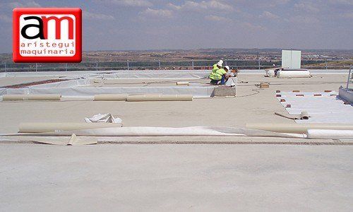 Impermeabilización,Soldadura De Pvc, Soldadura De Cubiertas Pvc,Máquina Soldadura Lámina En Cubiertas,Máquina Soldadura Pvc Terrazas,Leister Varimat,Leister Bitumat,